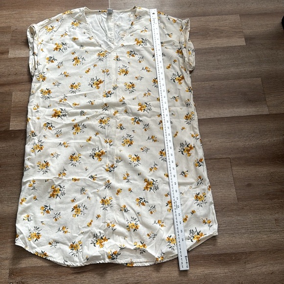 Old Navy Linen Blend Dress - Picture 6 of 6